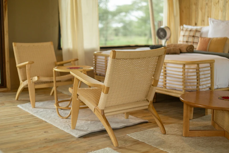 merawat-furniture